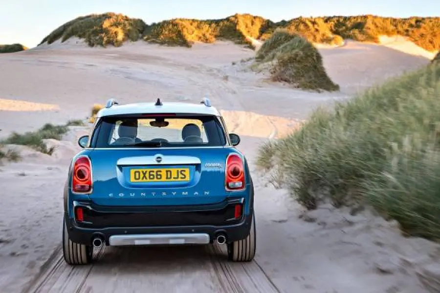 Acquisto auto nuova, leasing o noleggio a lungo termine: quale scegliere?